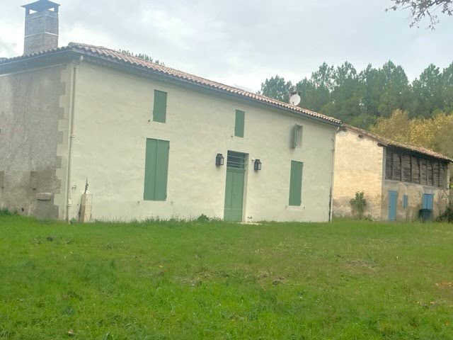 Location  propriété 6 pièces 150 m² à Bazas (33430), 1 250 €