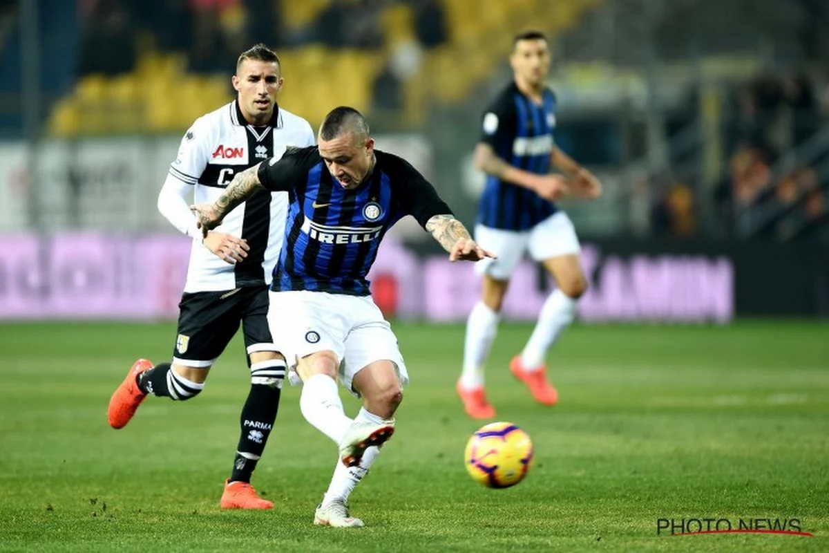 ? Une volée de Nainggolan offre la victoire à l'Inter face à Dennis Praet ! 