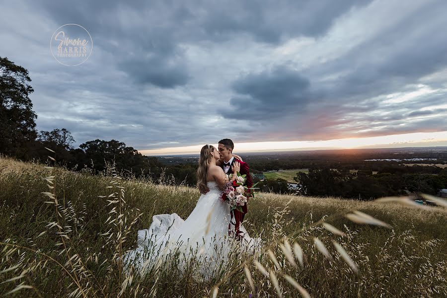 Fotografo di matrimoni Simone Harris (simoneharris). Foto del 13 gennaio 2021