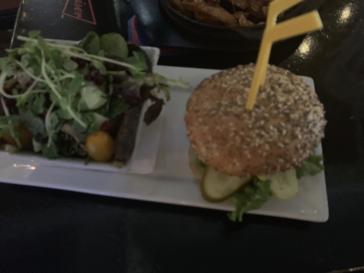 Gluten free burger with bun and garden salad