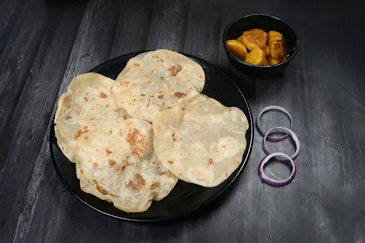 5 Paratha With Aloo Dum [4 Pieces]