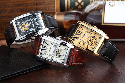 Title 4, European and American Leisure Square Automatic ...
