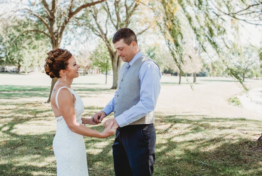 Fotografo di matrimoni Jane Moore (janemoore). Foto del 8 settembre 2019