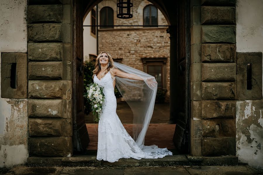 Fotografo di matrimoni Alessandro Morbidelli (moko). Foto del 26 settembre 2019