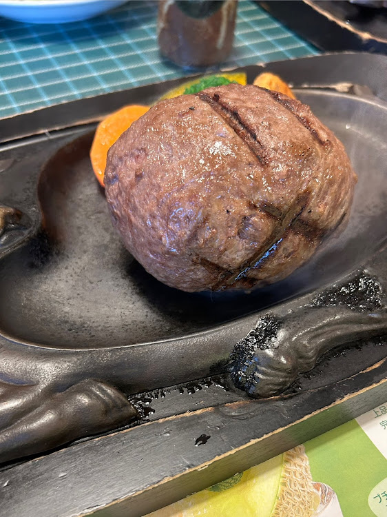 1シリーズ ハッチバックの海の日・神社参拝・コロッケ・さわやかげんこつハンバーグ・定食屋さんに関するカスタム事例の投稿画像12枚目
