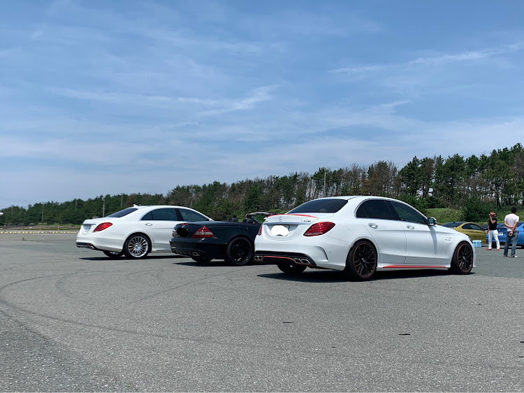 CクラスのC63S AMG・bmw・あづい〜(꒪⌓꒪)あづいよ〜(꒪⌓꒪)・MT参加に関するカスタム事例の投稿画像6枚目