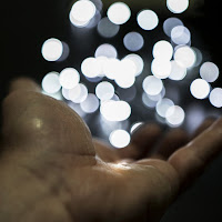 Hands of light di 