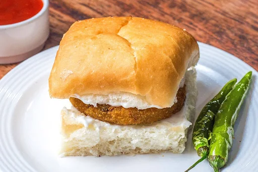 Maharaja Vada Pav