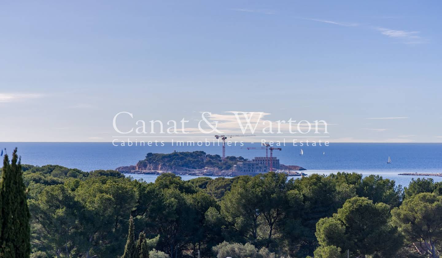 Appartement avec terrasse et piscine Sanary-sur-Mer