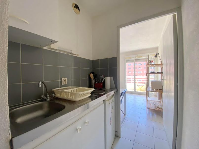 Location meublée appartement 1 pièce 17 m² à Perpignan (66000), 379 €