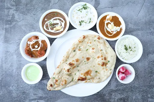 Deluxe Butter Naan Thali