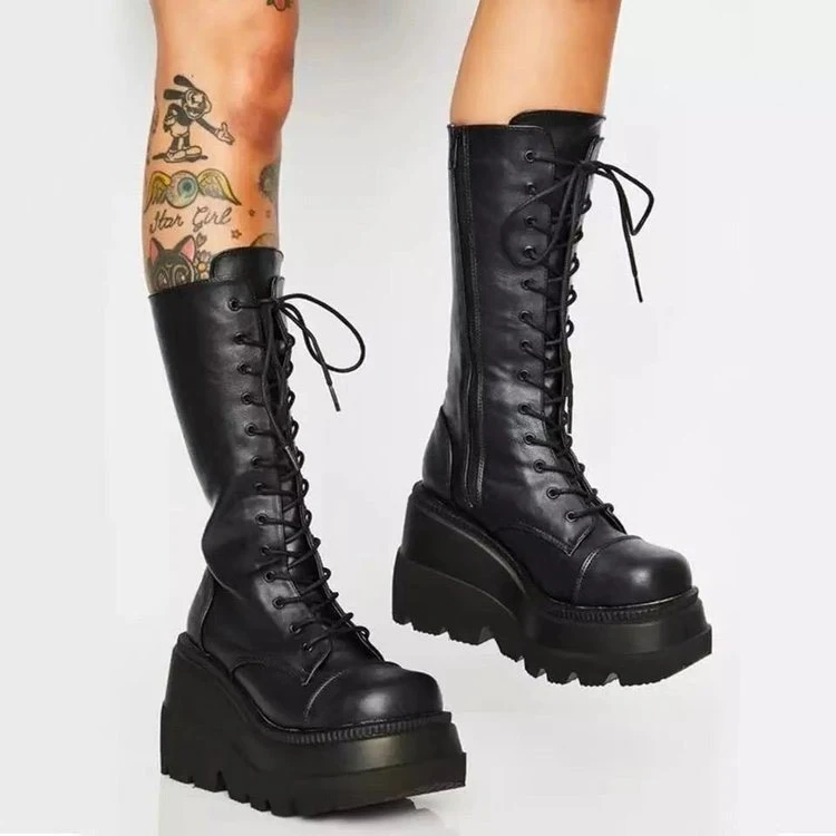 Botas femininas de plataforma acima do joelho, salto cunha pequeno, cano ajustado, moda fashion, elegância e conforto para mulheres.