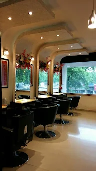 The Beauty Lounge photo 4