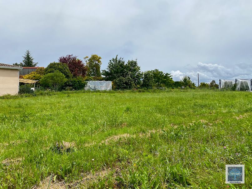 Vente terrain  832 m² à Lamothe-Capdeville (82130), 72 500 €