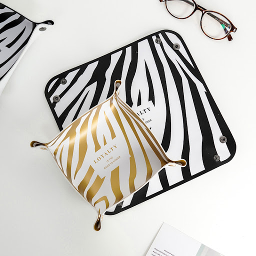 Title 1, Leather Storage Tray for Sundries, Desktop Orga...