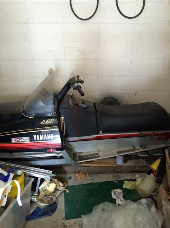 コリスさんが投稿したYAMAHAスノーモービル・2サイクルエンジン・EX440エキサイターに関するカスタム事例の投稿画像2枚目