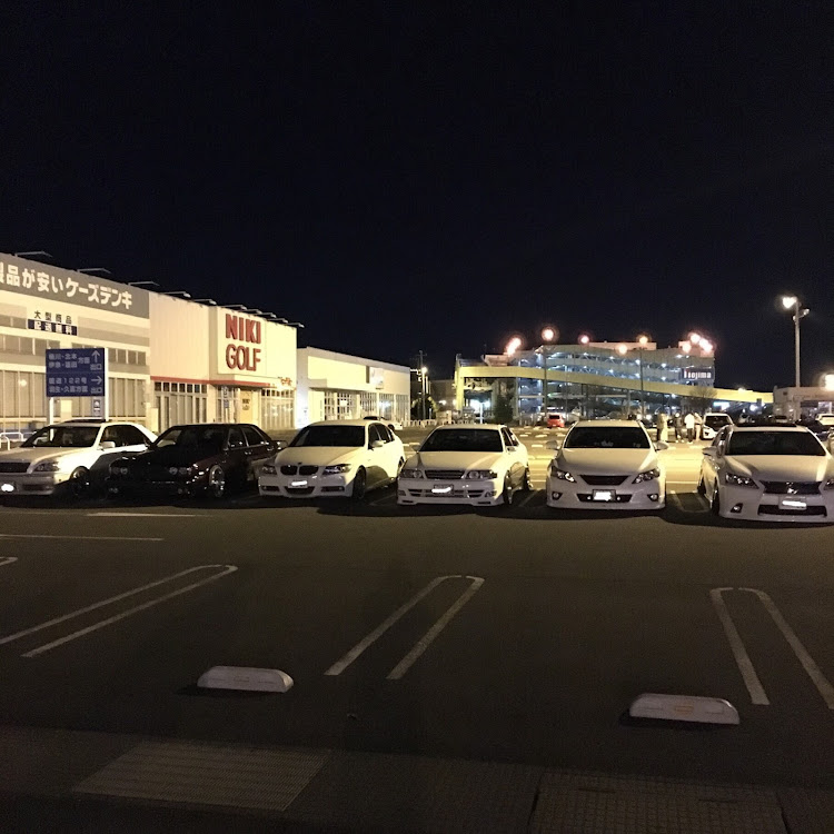 チェイサーのドライブ・集まり・夜遊び・こんな車でよかったらいいねお願いしますに関するカスタム事例の投稿画像2枚目
