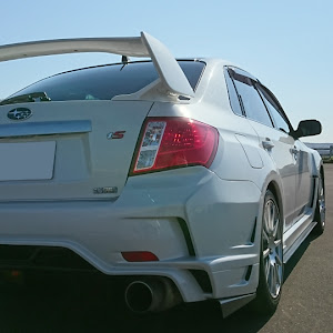 インプレッサ WRX STI GVF