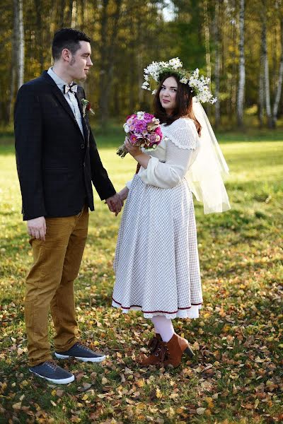 Fotografo di matrimoni Lena Vanichkina (inoursky). Foto del 13 dicembre 2015