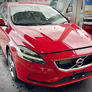 V40 T3