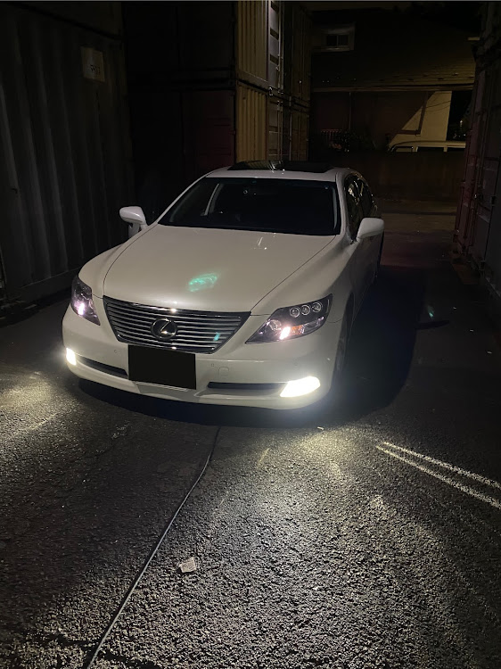 LSの群馬サファリパーク・誕生日・ヘッドライト交換・次はテール交換・DIYに関するカスタム事例の投稿画像1枚目