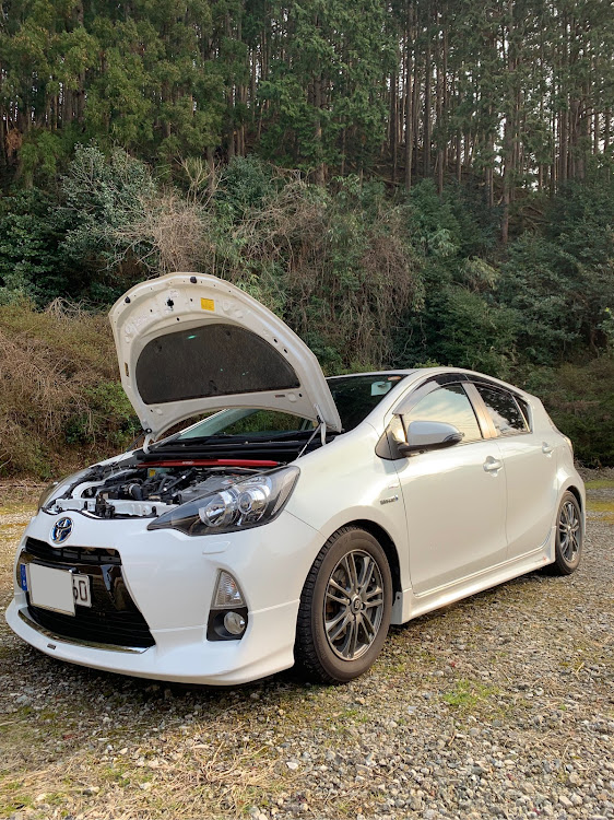 アクアの洗車・エスティマ・1人寂しく...・チームA型・CARTUNE東海(仮)に関するカスタム事例の投稿画像1枚目