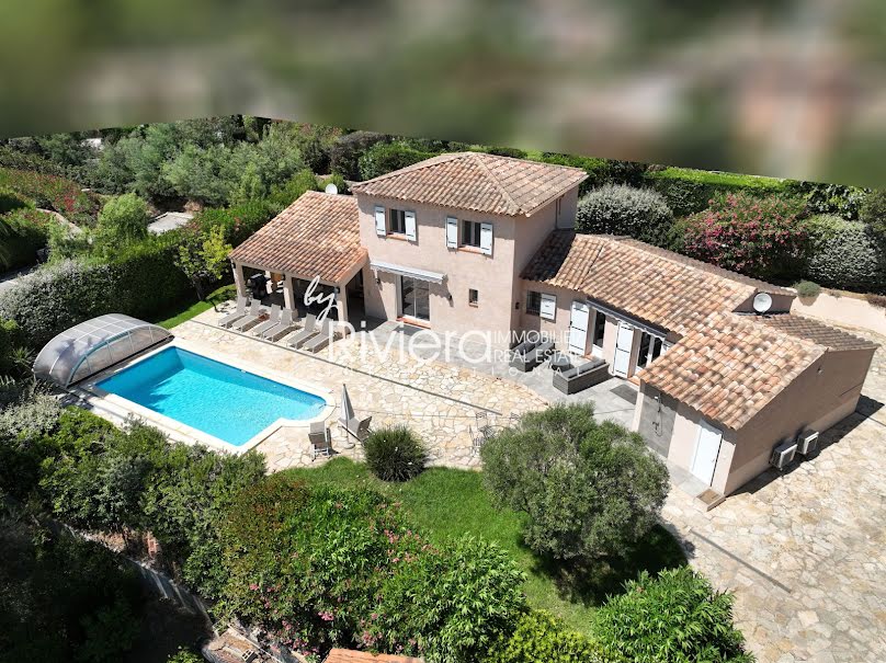 Vente villa 7 pièces 168.22 m² à La Croix-Valmer (83420), 1 549 000 €