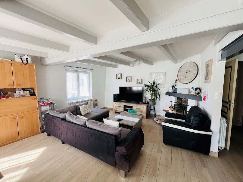 Vente maison 4 pièces 97 m² à Saint-Xandre (17138), 323 950 €