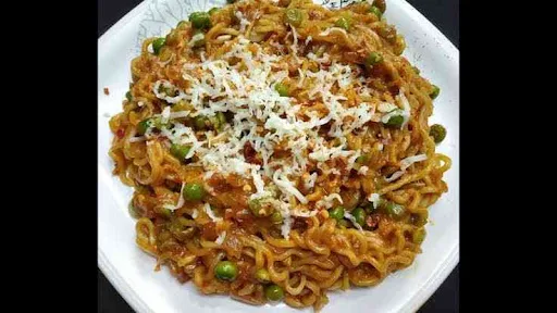 Cheesy Schezwan Maggi