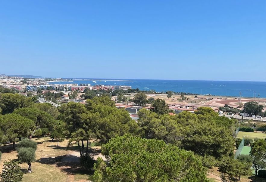 Vente appartement 2 pièces 56.73 m² à Cagnes-sur-Mer (06800), 370 000 €