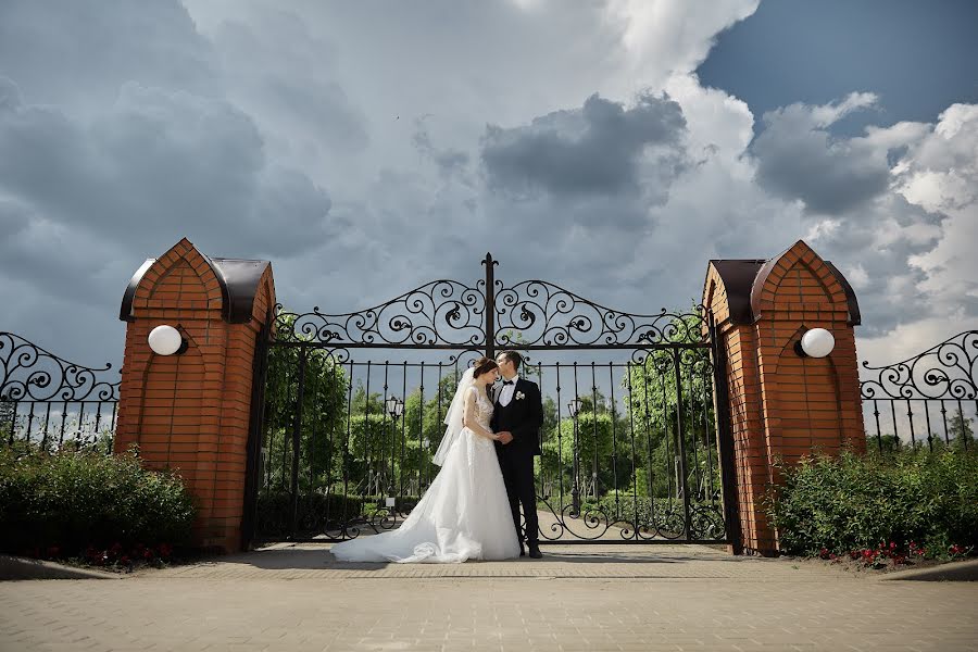 Wedding photographer Aleksey Meshalkin (alexeymeshalkin). Photo of 21 April 2022