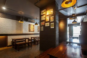 best-college-budget-cafes-delhi_khan_chacha_2