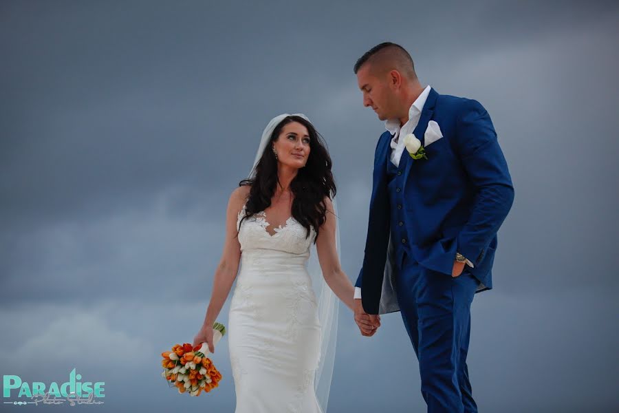 Fotografo di matrimoni Ashley Posusta (paradisephoto). Foto del 12 marzo 2019