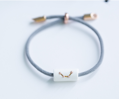 Zwölf Sternhalter -Keramikarmband
