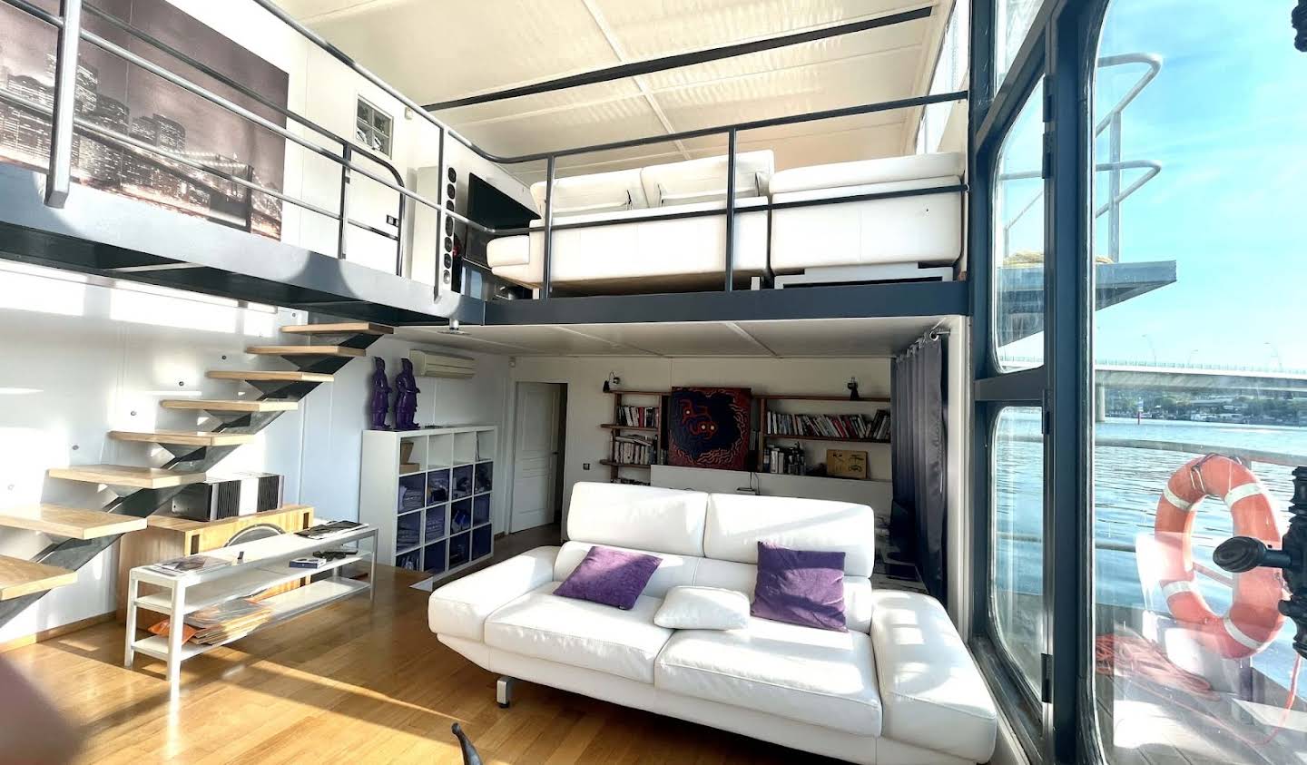 Houseboat Boulogne-Billancourt