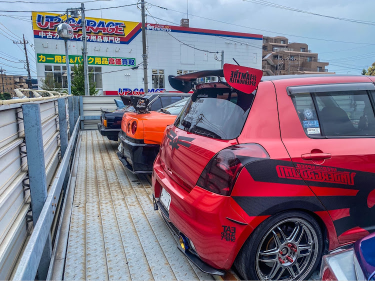 スイフトスポーツのS.H.I.L.I.S.・横浜スタイル・need for swift・JD HATCHBACKS'・なかなかいいモノないねぇ〜に関するカスタム事例の投稿画像6枚目