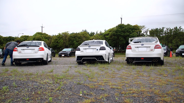 WRX S4の大洗オフ・KUHLコラボに関するカスタム事例の投稿画像3枚目