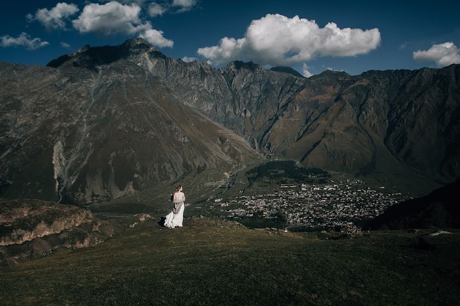 Fotografo di matrimoni Anna Khomutova (khomutova). Foto del 25 dicembre 2018