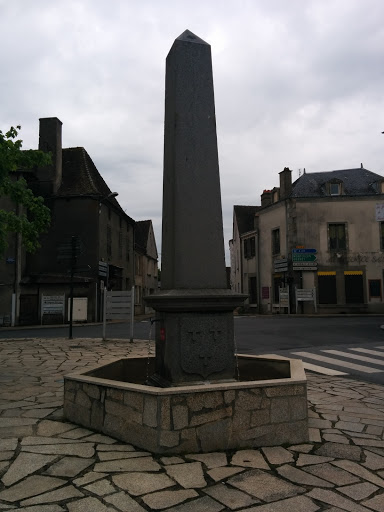 Obélisque Fontaine