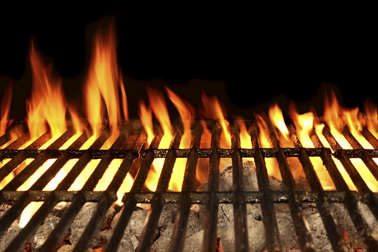 A man who took a braai fire into his bedroom has died of smoke inhalation.