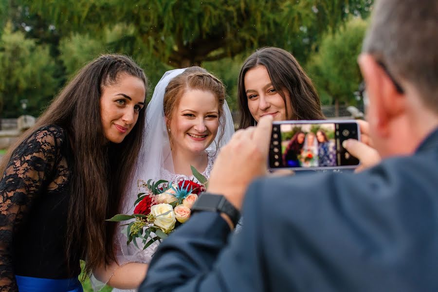 Fotografer pernikahan Veronika Kuchárová (kucharova). Foto tanggal 8 Februari 2022