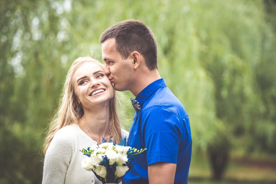 Fotógrafo de casamento Aleksandr Tretynko (photoangel). Foto de 3 de novembro 2016