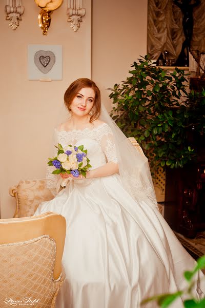 Nhiếp ảnh gia ảnh cưới Marina Stafik (mirabella). Ảnh của 11 tháng 4 2017