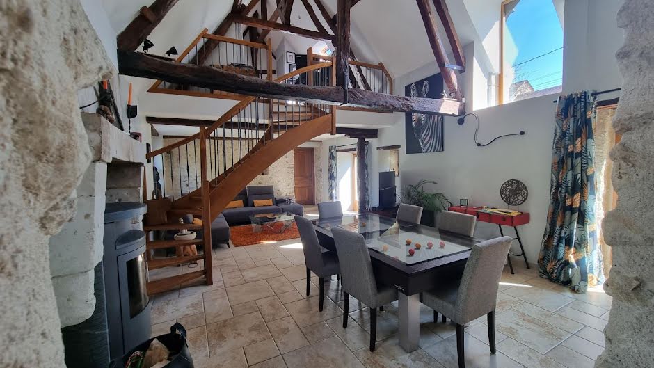 Vente maison 5 pièces 166 m² à Saint-Etienne-de-Chigny (37230), 469 000 €