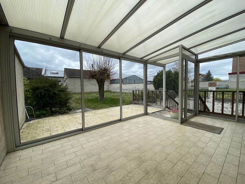 Vente maison 4 pièces 148 m² à Issoudun (36100), 112 900 €