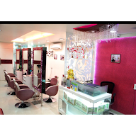 Evada Unisex Salon & Spa photo 1