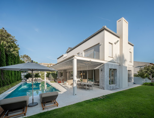 Villa 2
