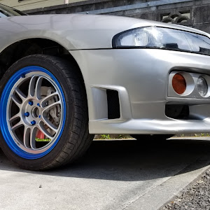 スカイライン R33