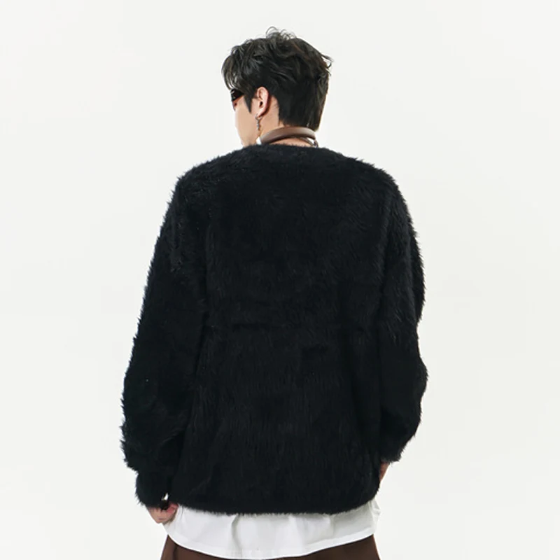Heren casual trui met ronde hals in mink-look gebreid, zacht en comfortabel, ideaal voor dagelijks gebruik en een relaxte, stijlvolle uitstraling.