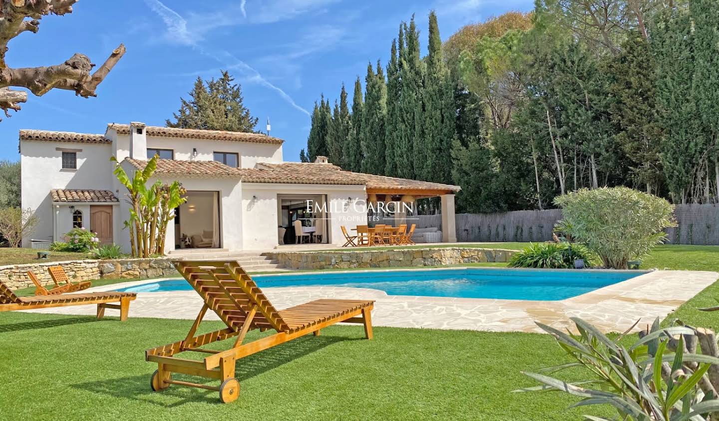 Property Mougins